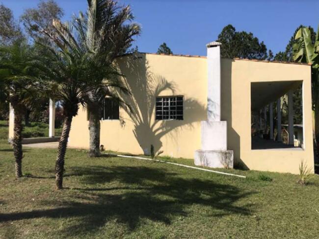 Chácara com 3 quartos e 5.000m² de terreno, ocupada