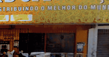 Loja Comercial 296m² com 1 Banheiro —