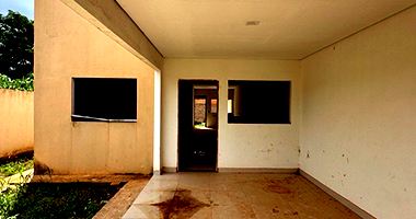 Casa em Poconé - MT com Lote e Área Construída