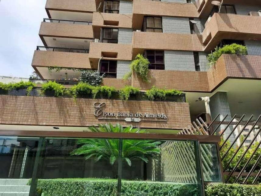 Apartamento com 165m², 1 vaga em Candeias