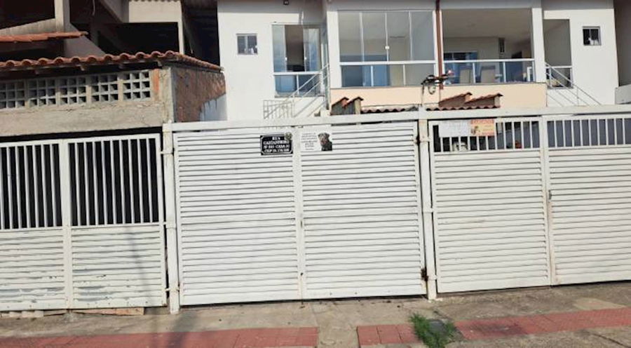 Casa em condomínio com 2 dormitórios e 1 vaga de garagem