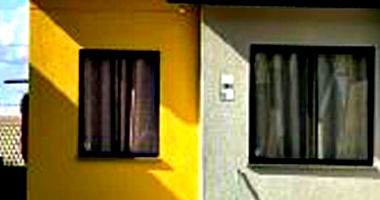 Casa com 42,37m² de área privativa e terreno de 180,2m²