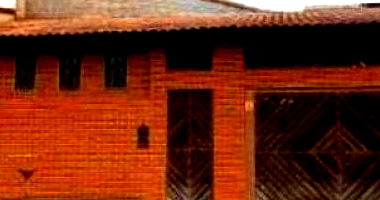 Casa Padrão Ocupada com 250m² área total e 218m² construída