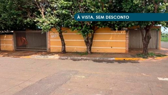 Casa com 176 m², 3 quartos, 2 banheiros, ocupada