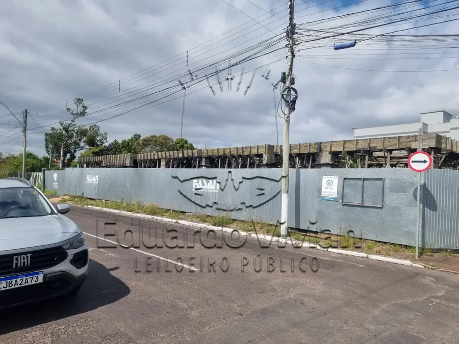 Terreno Central em Osório com Início de Construção