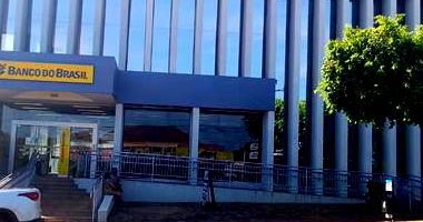 Prédio Comercial com Locação Simultânea