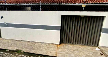 Casa em Parnamirim com 200m² de terreno