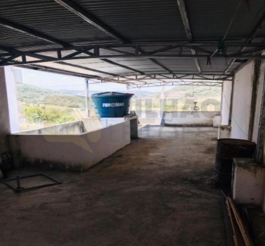 Prédio Residencial com 2 Quartos e 1 Suíte em Formiga/MG