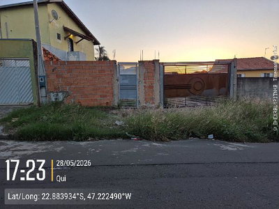 Terreno de 225 m² em Leilão SFI