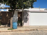Casa 360m² com 4 dormitórios em Catolé do Rocha-PB
