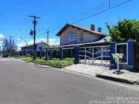 Casa com 2 quartos e 387,5m² de área privativa