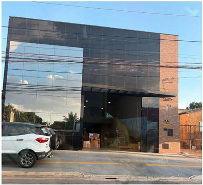 Galpão Comercial em Goiânia com 360m² de Terreno
