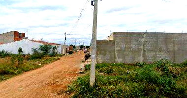 Casa aconchegante com 3 quartos, 2 banheiros e 83,35 m² construída