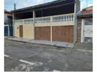 Casa com 3 Quartos e 2 Vagas em Jacareí