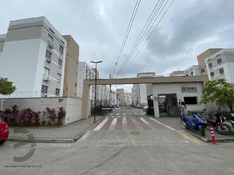 Apartamento com 2 Quartos e Vaga em Campo Grande