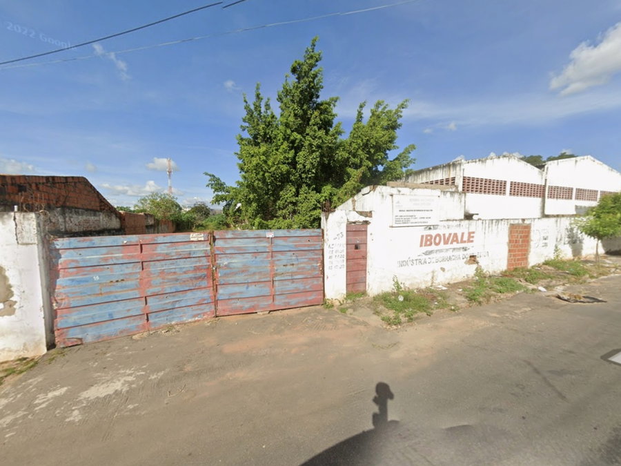 Imóvel Industrial 1.813m² com 50% de Desconto na 2ª Praça