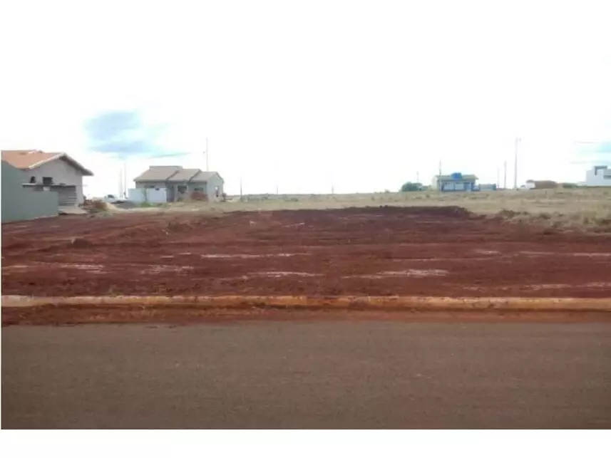 Terreno em Santo Antônio do Monte com 330m² - Oportunidade!