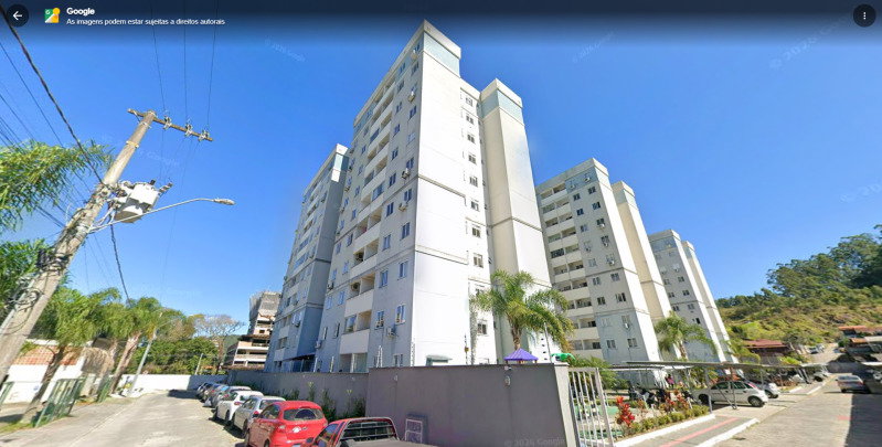 Apartamento 503 no 5º Pavimento com 61m² no Condomínio Mirante das Águas