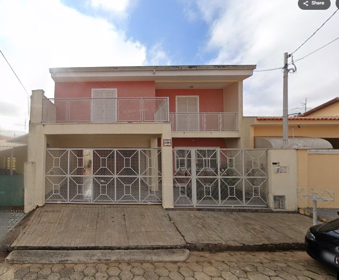 Casa Ampla com 230m² em Vila Vendramini