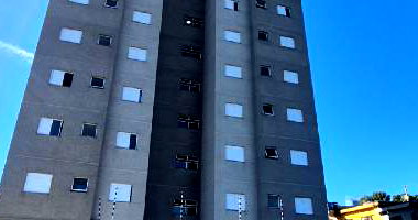 Apartamento com 2 Quartos e Vaga de Garagem