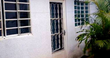Casa com 146,29m² e Terreno de 300,50m² em Poços de Caldas