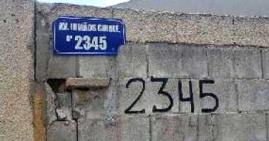 Casa com 36,30m² de área privativa e terreno de 102,43m²