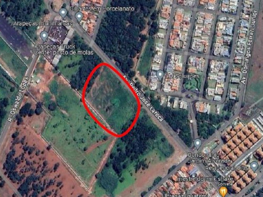Terreno com 1.635 m² em Araraquara - SP