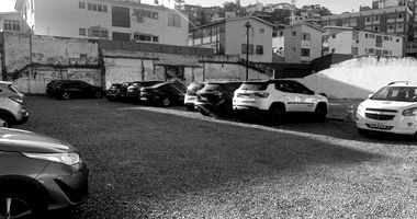 Terreno Comercial em Localização Privilegiada em Ondina