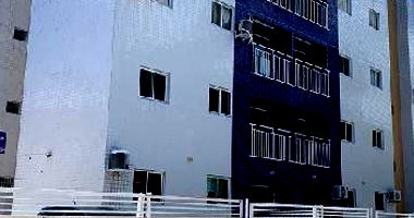 Apartamento com 2 quartos e varanda em João Pessoa