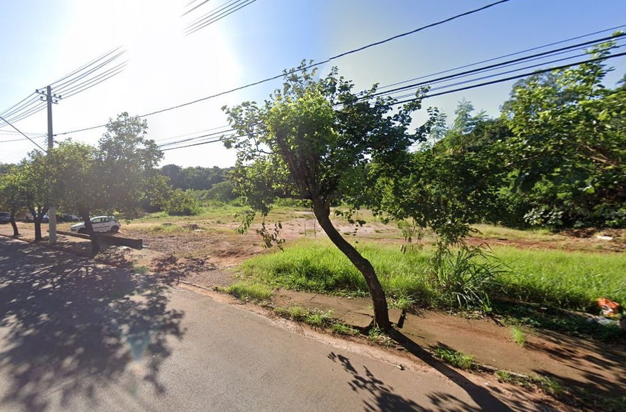 Imóvel Comercial amplo com 33.441m² de área total, desocupado