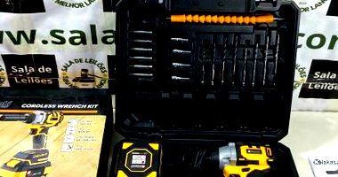 Chave de Impacto Nakasaki 48V com 2 Baterias - Produto Novo