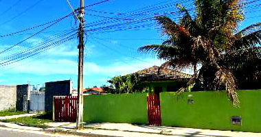 Casa Ocupada com 176m² Construída em Araruama/RJ