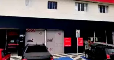 Prédio Comercial em Leilão com 763m² de Terreno