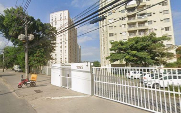 Apartamento em Jacarepaguá com 1 Vaga de Garagem