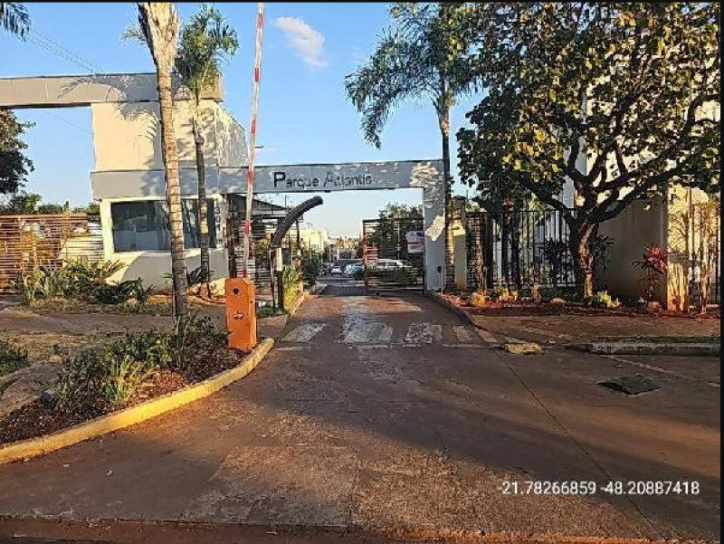 Apartamento com 2 Quartos em Araraquara/SP