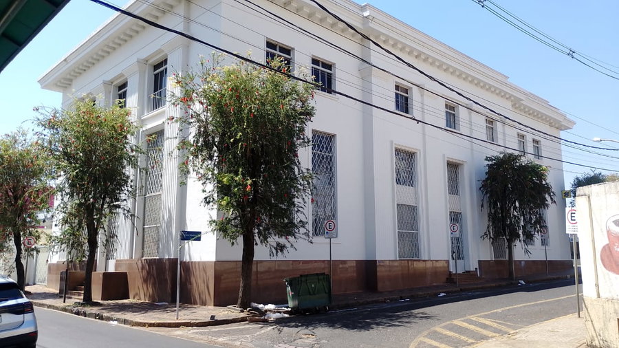 Prédio Comercial com Locação Simultânea