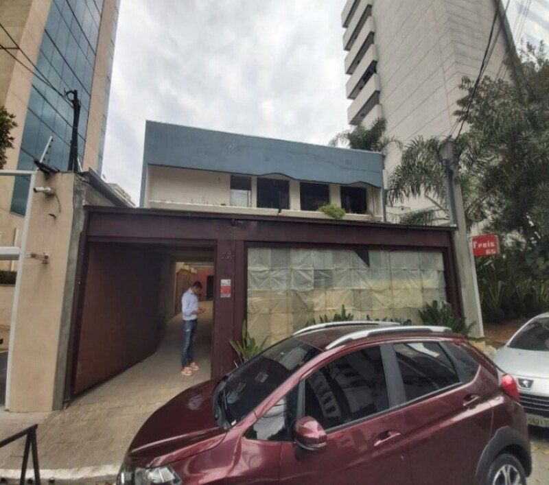 Lote 004 - Terreno com 250m² em São Paulo