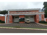 Casa com 592,76m² construída, 600m² de terreno, ocupada