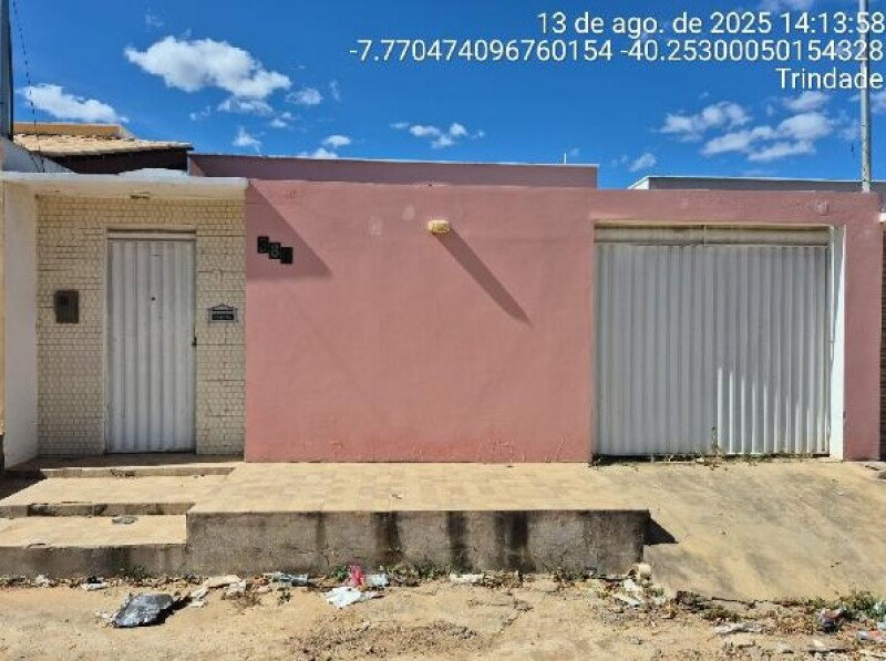 Casa em Trindade/PE com 3 Quartos