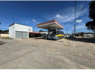 Posto de Gasolina com 244,53m² construídos e 889,82m² de terreno