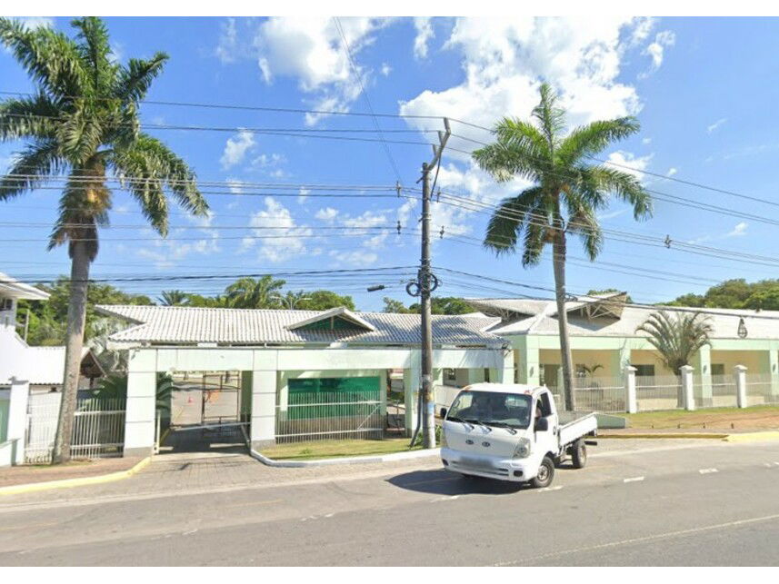 Casa em Piranema com 3 quartos e 2 banheiros