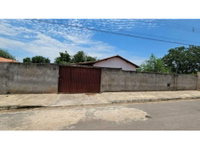 Casa em leilão com 138m² construídos em Urucuia/MG