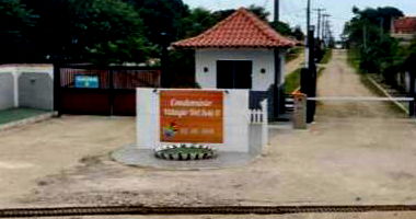 Casa em condomínio com 66m², ocupada e em leilão