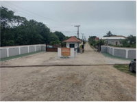 Casa em condomínio com 66m², ocupada e em leilão