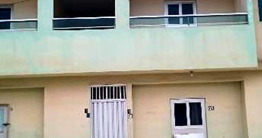 Apartamento 3 quartos, 2 banheiros, 82m², desocupado
