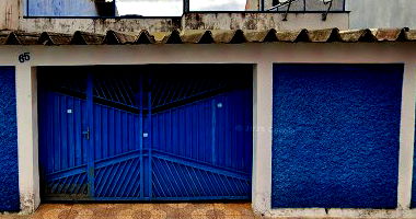 Casa com 2 casas e área de lazer - Jardim Rodeio