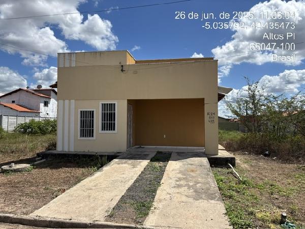 Casa RES PRIMAVERA II com 2 quartos e 60,75m² de área construída