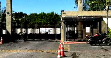 Apartamento com 2 quartos em Várzea Grande/MT