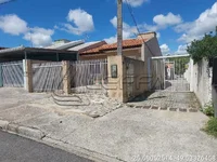 Casa com 69,97m², 1 varanda, desocupada