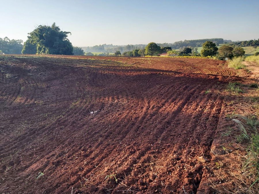Fração ideal 50% terreno rural 6,05 hectares, desocupado